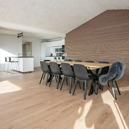 12 Person In 4* Haderslev